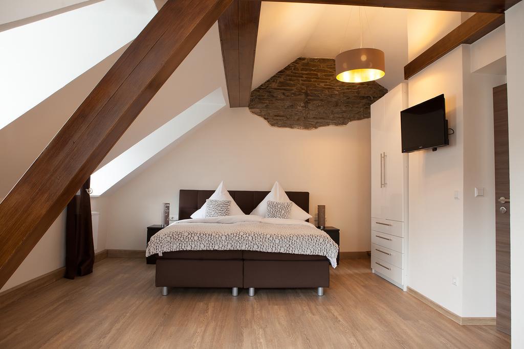 Hotel Ravene Cochem Exterior foto