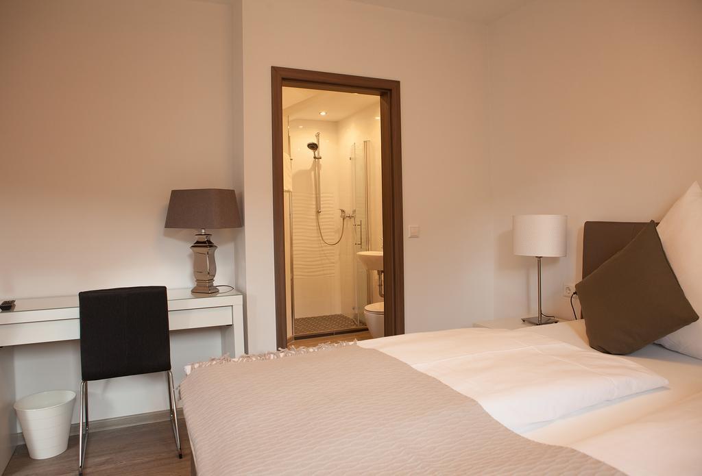 Hotel Ravene Cochem Exterior foto