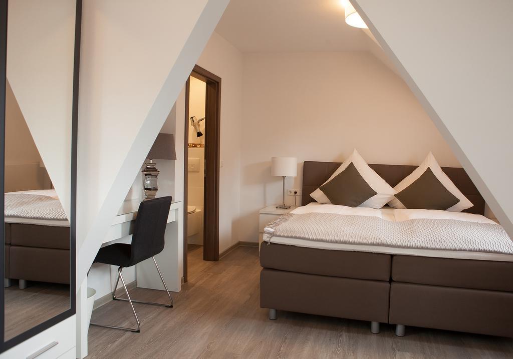 Hotel Ravene Cochem Exterior foto